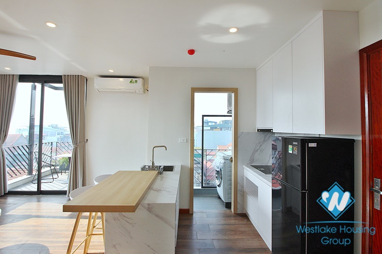 A bright one bedroom apartment for rent in Xuan Dieu street, Tay Ho