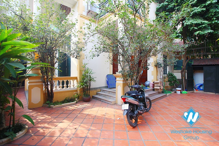 Quiet and beautiful house for rent in Tay ho District.