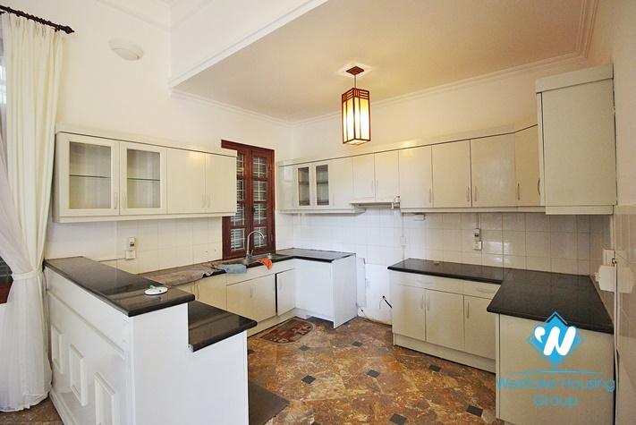 Quiet and beautiful house for rent in Tay ho District.