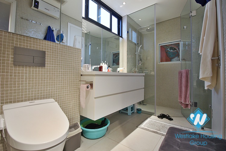 High-end 1 bed apartment with lake view for rent in To Ngoc Van street, Tay Ho