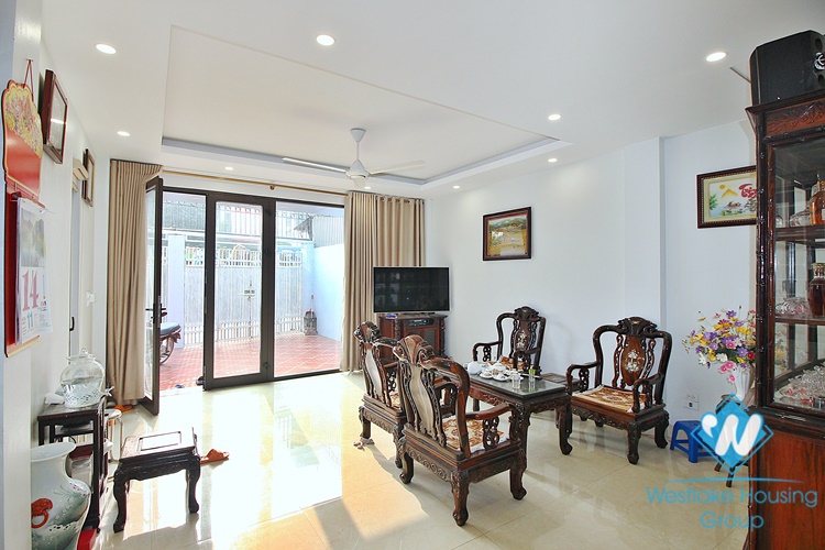 A new 6 beds house for rent in Au Co street, Tay Ho