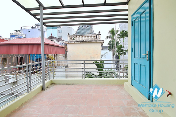 Unfurnished 3 beds house with big yard for rent in Lac Long Quan st, Tay Ho