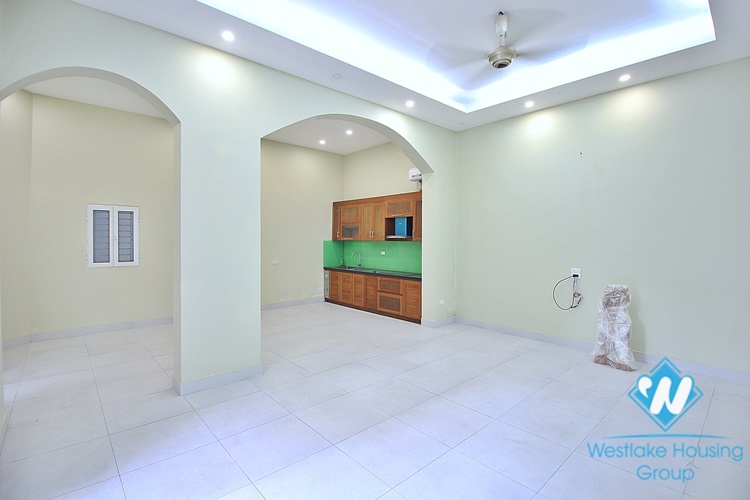 Unfurnished 3 beds house with big yard for rent in Lac Long Quan st, Tay Ho