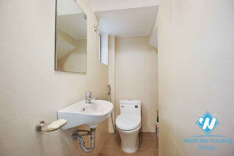 Unfurnished 3 beds house with big yard for rent in Lac Long Quan st, Tay Ho