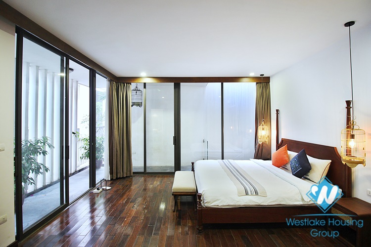 Spacious 4 beds apartment for rent in Dang Thai Mai area, Tay Ho