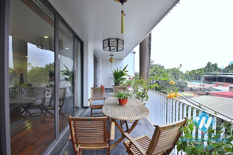Spacious 4 beds apartment for rent in Dang Thai Mai area, Tay Ho