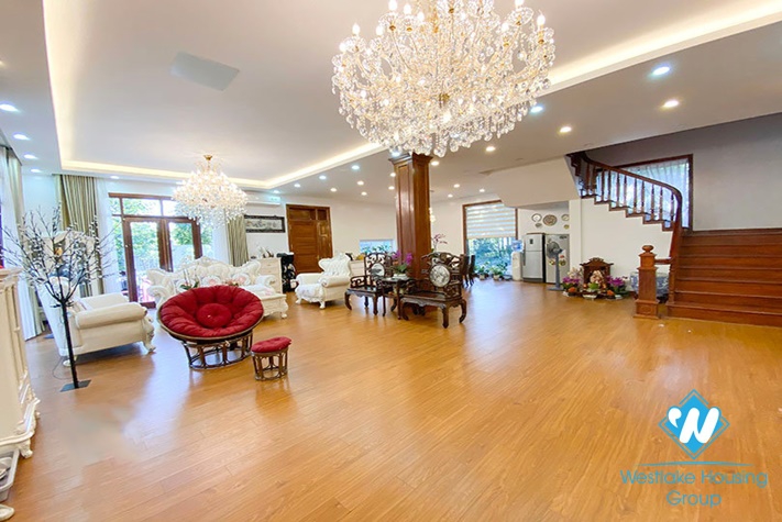 Huge garden house for rent in Tay Ho District 