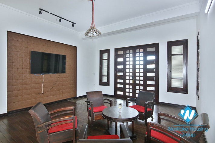 Modern and Elegant Lake view villa for rent in Tay Ho
