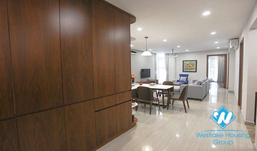 Nice 03 bedrooms apartment for rent in L Building Ciputra