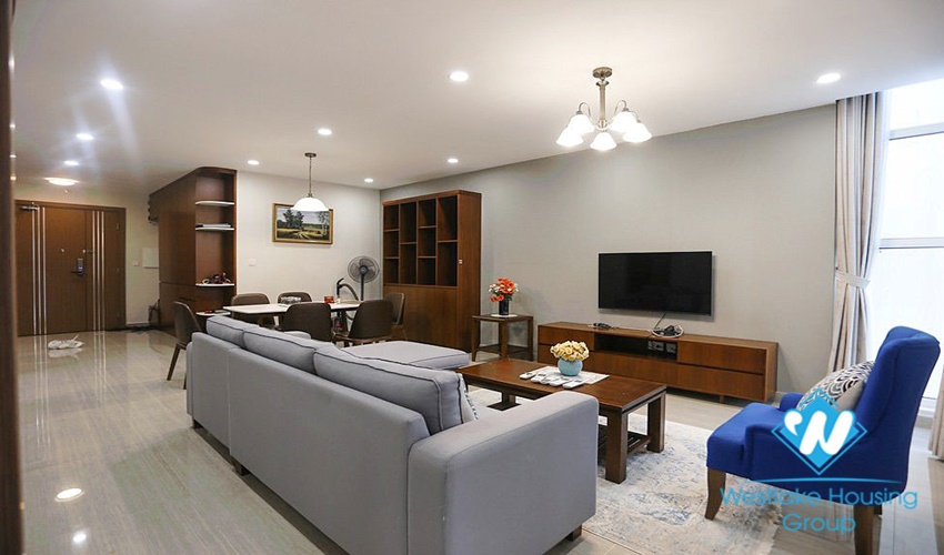 Nice 03 bedrooms apartment for rent in L Building Ciputra