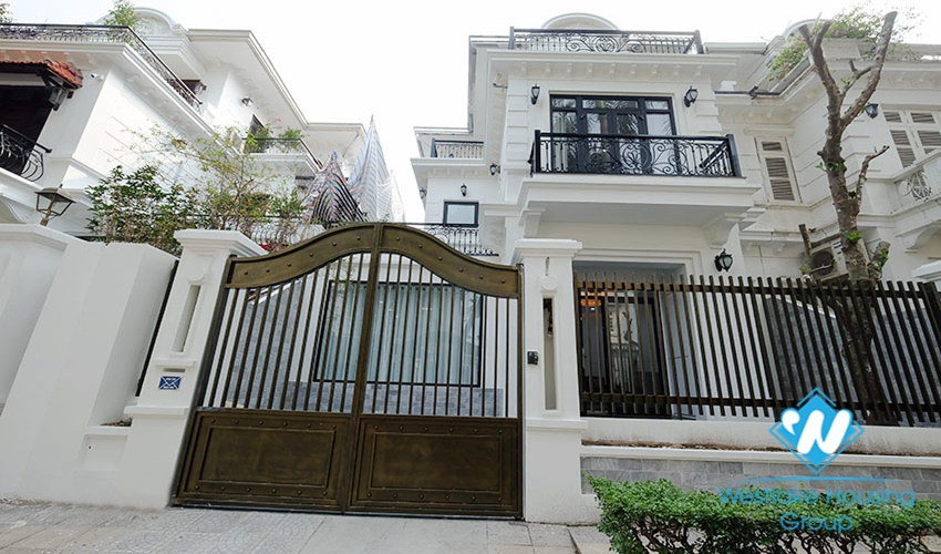 A newly-painted, modern villa in Ciputra C Block for rent