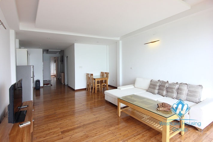 Lake view apartment for rent in Yen Phu village Tay ho