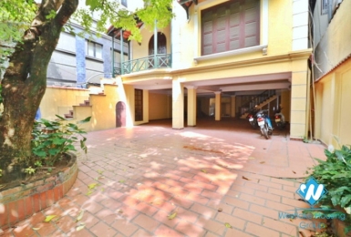 A big villa with front yard in To ngoc van, Tay ho