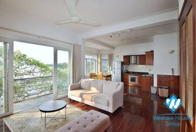 A lake view 2 bedroom apartment for rent in Quang khanh, Tay ho