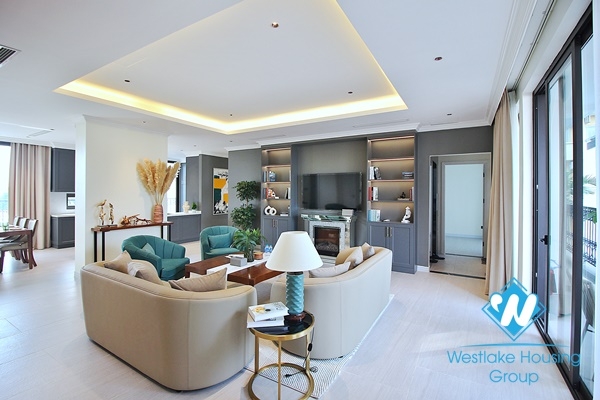 Gorgeous modern 4 bedroom apartment in To ngoc van, Tay ho