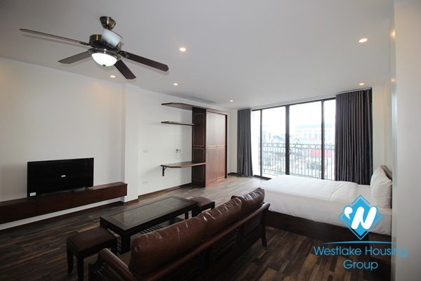 A brand new studio for rent in Lac long quan, Tay ho