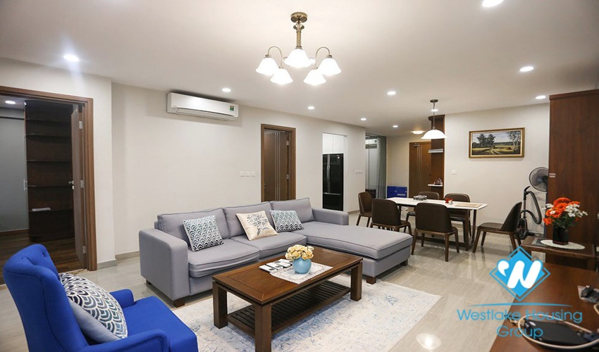 Nice 03 bedrooms apartment for rent in L Building Ciputra