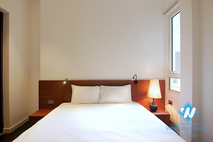 Luxurious 4 beds aparment for rent in Xom Chua, Dang Thai Mai area, Tay Ho