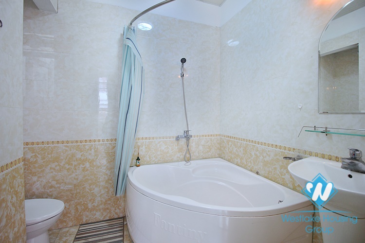New house for rent in Au Co street, Tay Ho, Hanoi