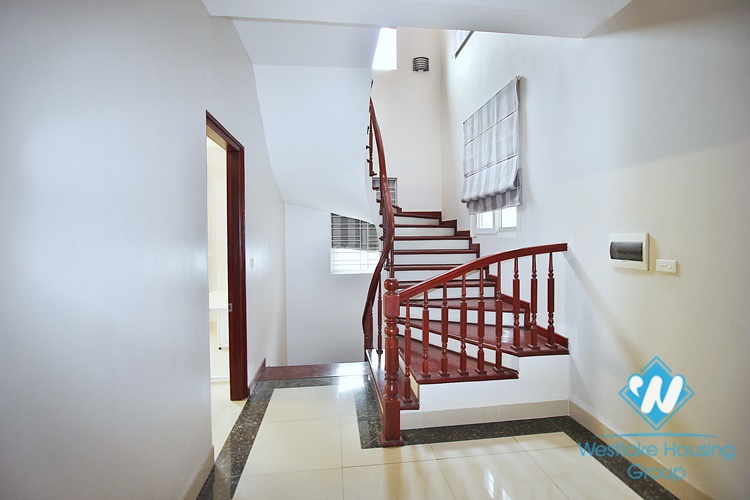 New house for rent in Au Co street, Tay Ho, Hanoi