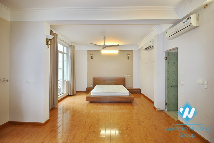 New house for rent in Au Co street, Tay Ho, Hanoi
