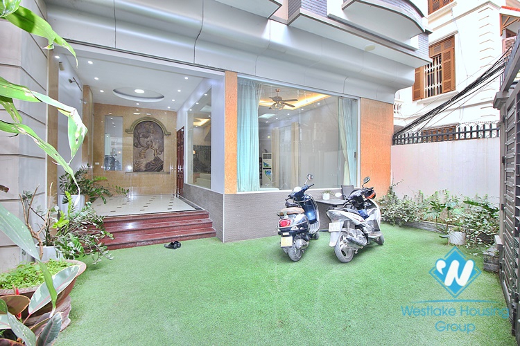 New house for rent in Au Co street, Tay Ho, Hanoi