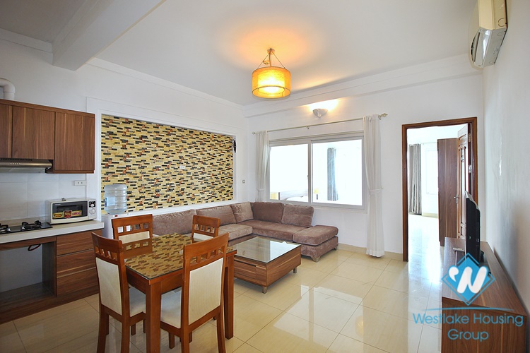 Spacious, bright and clean apartment for rent in building 271D Au Co, Tay Ho , Ha Noi