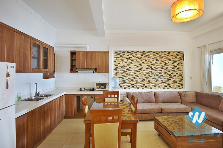 Spacious, bright and clean apartment for rent in building 271D Au Co, Tay Ho , Ha Noi