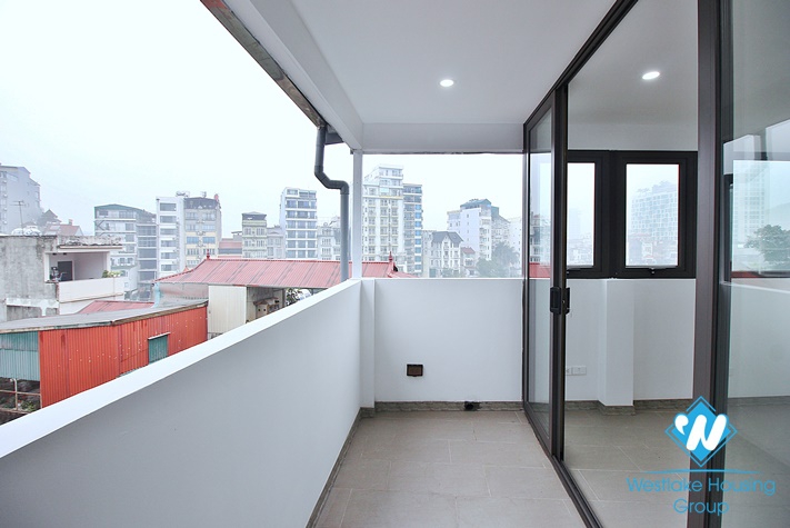 Brand new House with modern furnitures and equipments for rent in Au Co, Tay Ho District