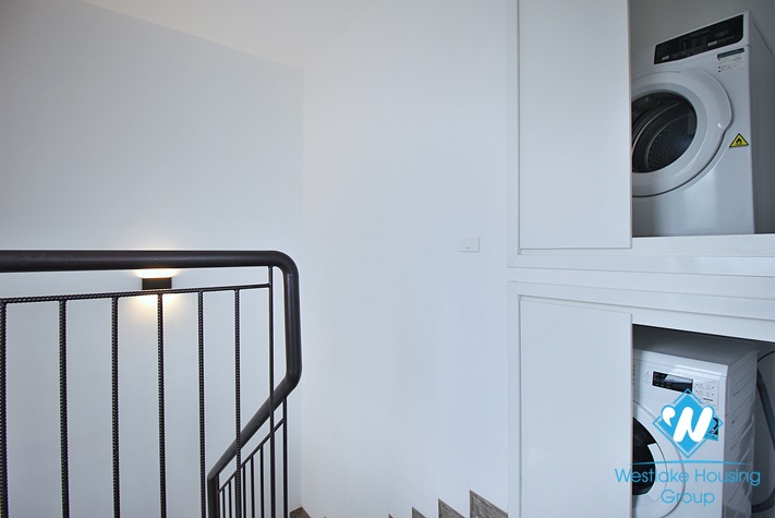 Brand new House with modern furnitures and equipments for rent in Au Co, Tay Ho District