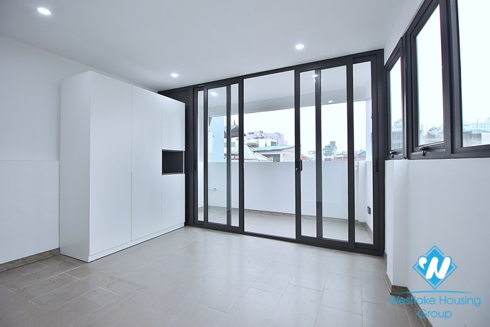 Brand new House with modern furnitures and equipments for rent in Au Co, Tay Ho District