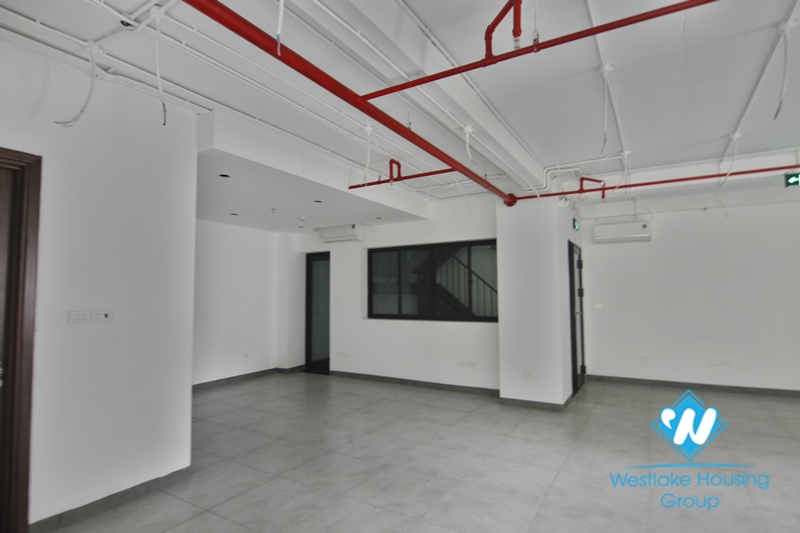 A Brand -new Large  office for lease in Yen Ninh st, Ba Dinh, Ha Noi