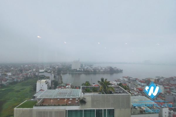 A beautiful service 4 bedroom apartment for rent in Dang thai mai, Tay ho, Ha noi 