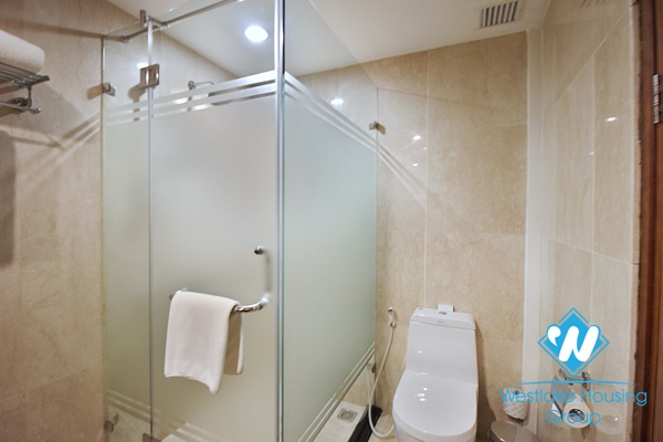 A beautiful service 4 bedroom apartment for rent in Dang thai mai, Tay ho, Ha noi 