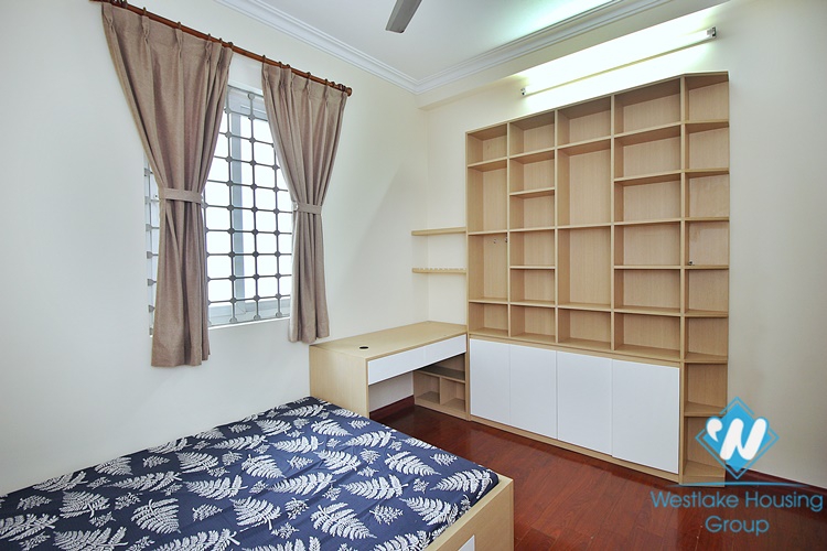 An affordable house for rent in Au Co street, Tay Ho