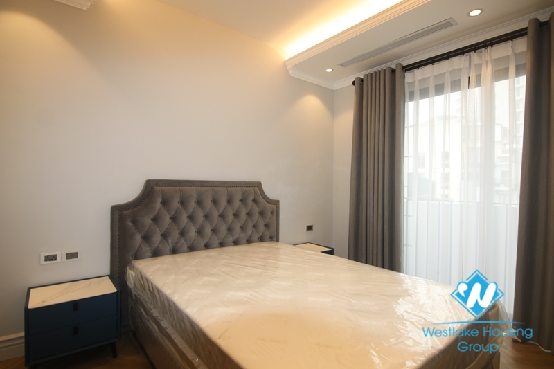 Newly completed 3 bedroom apartment for rent in the center of Hai Ba Trung district.