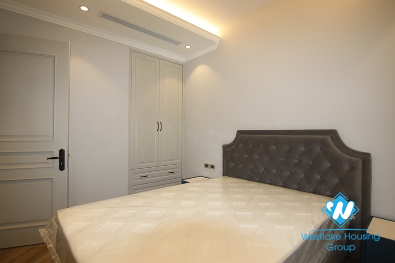 Newly completed 3 bedroom apartment for rent in the center of Hai Ba Trung district.