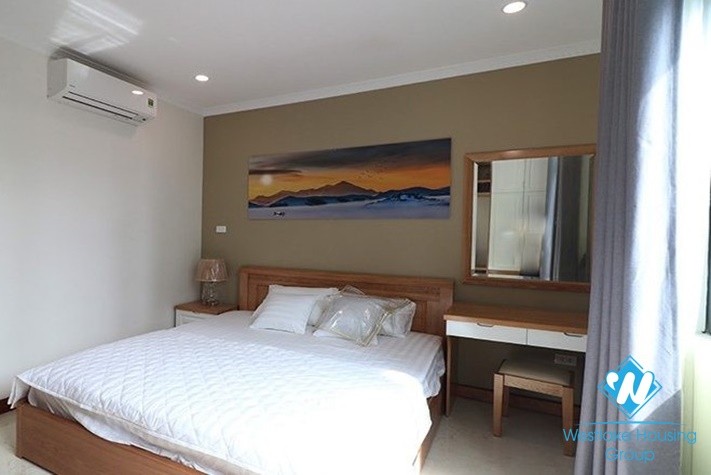 Apartment with nice decoration for lease in Tran Vu street, Ba Dinh, Hanoi