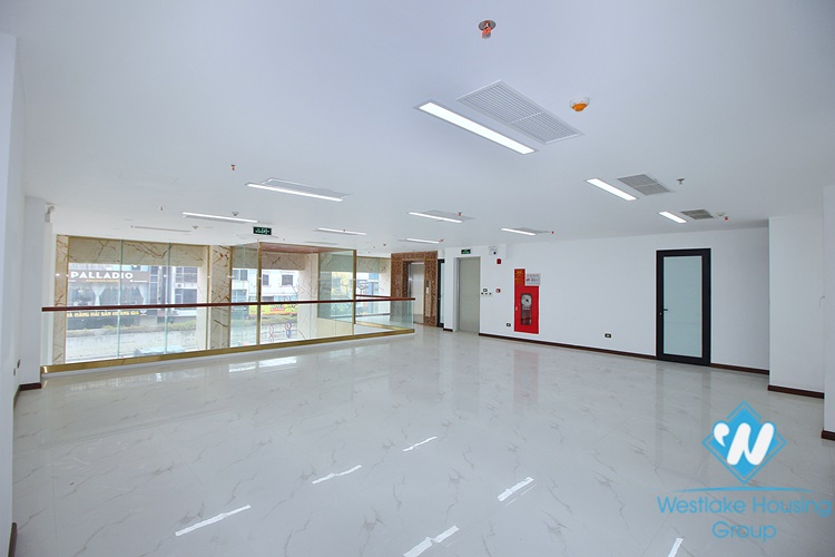 New an office in Tay Ho for rent