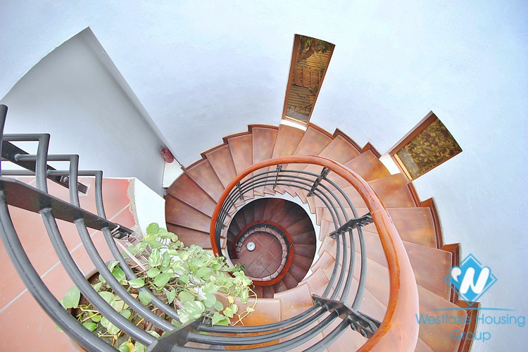 Beautiful house for rent close to Westlake, Tay Ho, Ha Noi