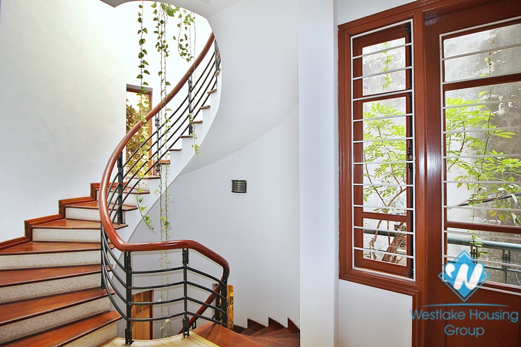 Beautiful house for rent close to Westlake, Tay Ho, Ha Noi