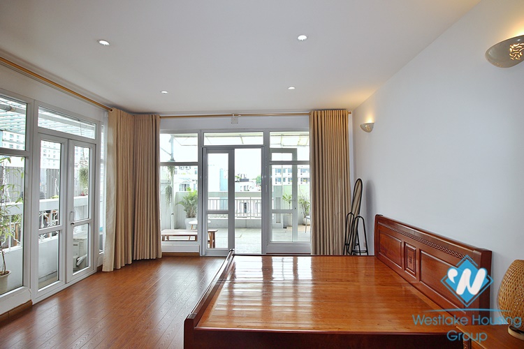 Bright 3 beds apartment for rent in Westlake area, Hanoi