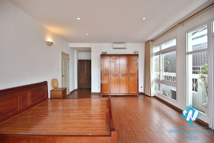 Bright 3 beds apartment for rent in Westlake area, Hanoi