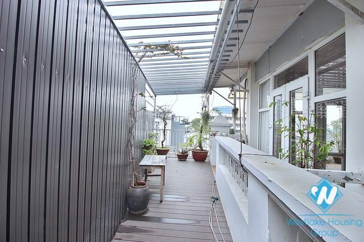 Bright 3 beds apartment for rent in Westlake area, Hanoi