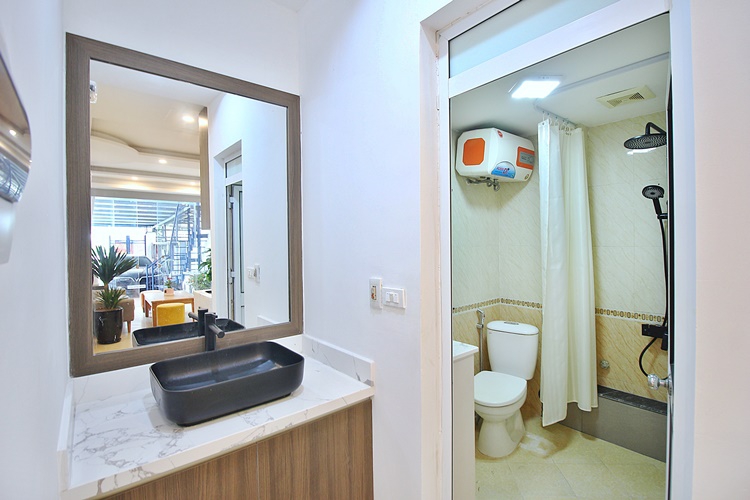 Brand new two beds apartment for rent in No.249 Au Co st, Tay Ho