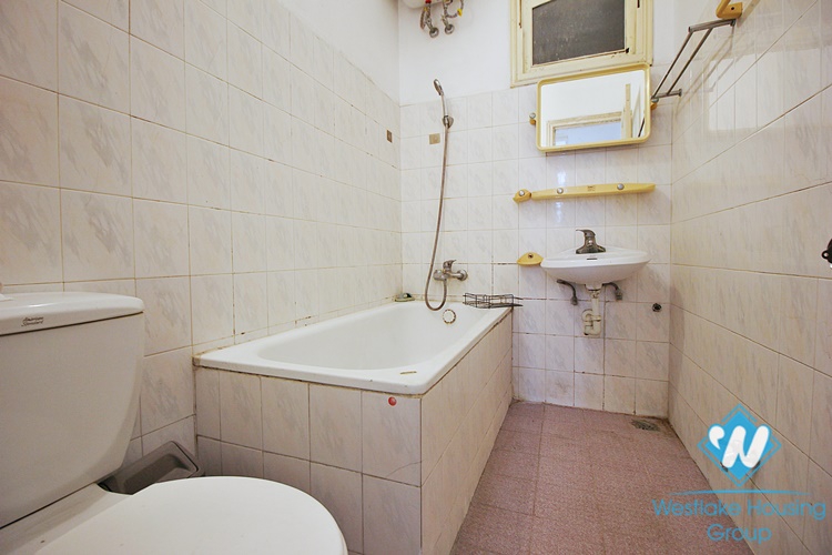 An affordable 4 beds house for rent in Tu Hoa, Tay Ho