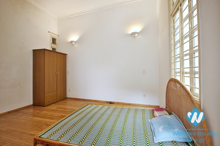 An affordable 4 beds house for rent in Tu Hoa, Tay Ho