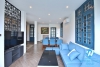 Lake-view two beds apartment for rent in Xuan Dieu, Tay Ho