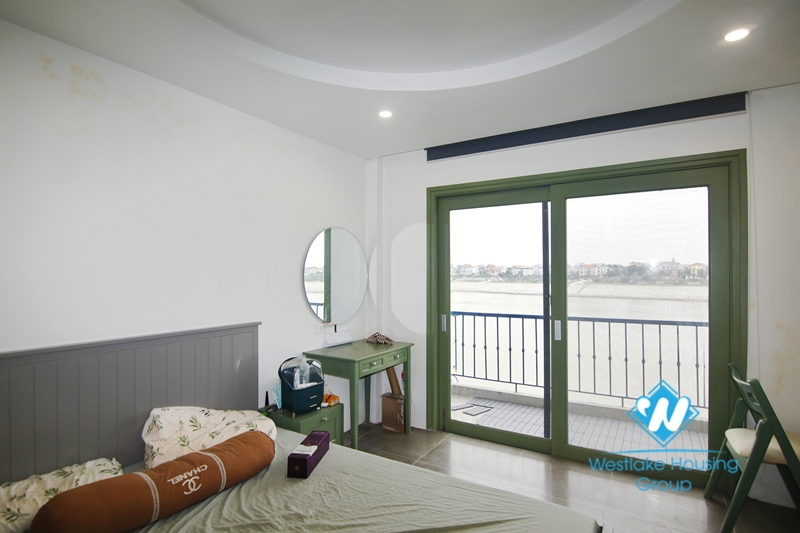 Riverfront 2 bedroom house for rent in Long Bien, Ha Noi.