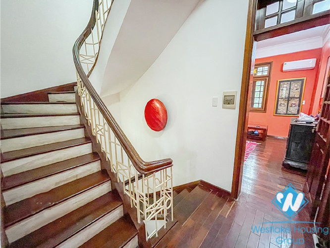 A beautiful house with nice view for rent in Tay Ho, Ha Noi